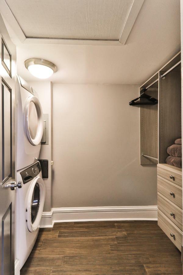 Luxury Apt W/ Spectrum Mood Lighting - Historic Cherokee Street Antique Row Maryland Heights Luaran gambar