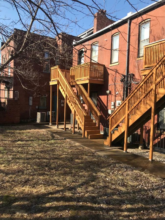 Luxury Apt W/ Spectrum Mood Lighting - Historic Cherokee Street Antique Row Maryland Heights Luaran gambar